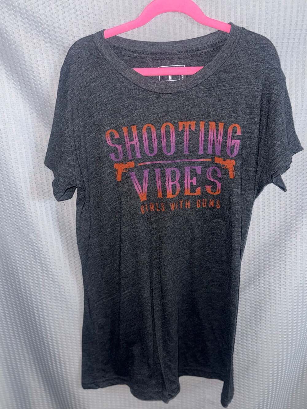 Girls With Guns Clothing Women's Shooting Vibes Graphic T-Shirt - Medium